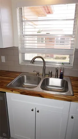 $1,450 | 7011 Place De La Paix, Unit 2B, South Pasadena, FL 33707