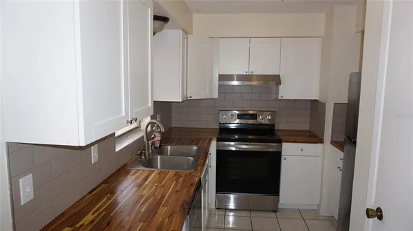 $1,450 | 7011 Place De La Paix, Unit 2B, South Pasadena, FL 33707