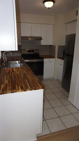 $1,450 | 7011 Place De La Paix, Unit 2B, South Pasadena, FL 33707