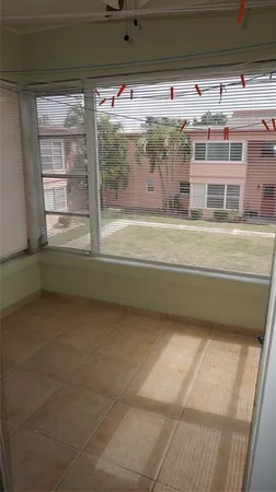 $1,450 | 7011 Place De La Paix, Unit 2B, South Pasadena, FL 33707