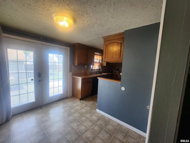 $119,900 | 3 South Beaucoup Street, Pinckneyville, IL 62274