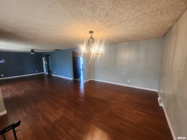 $119,900 | 3 South Beaucoup Street, Pinckneyville, IL 62274