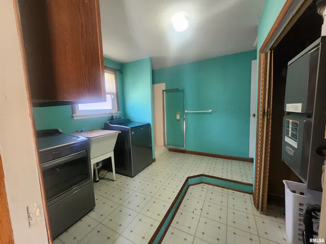 $119,900 | 3 South Beaucoup Street, Pinckneyville, IL 62274