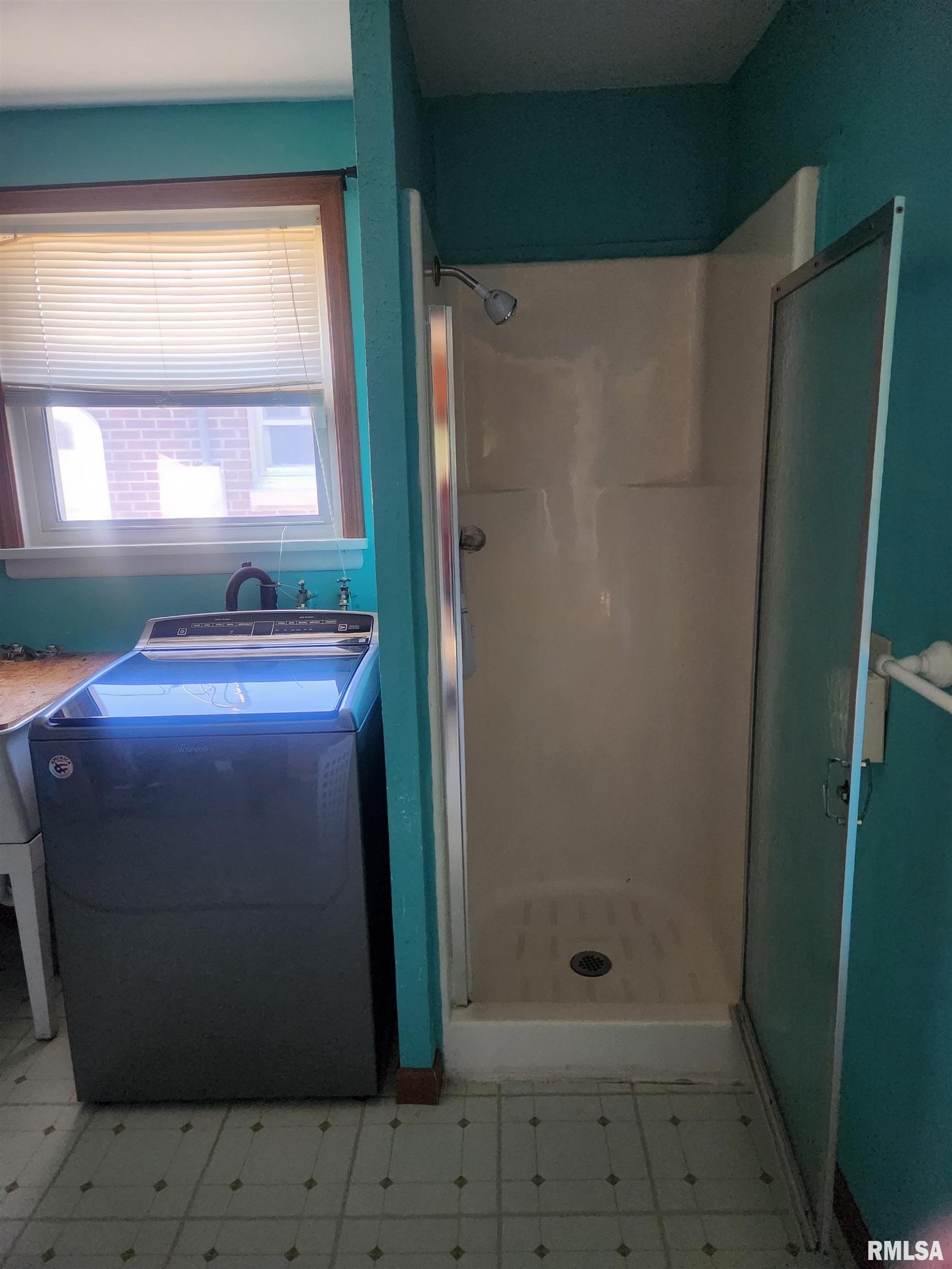 3 South Beaucoup Street Pinckneyville, IL 62274 - Photo 33 of 37