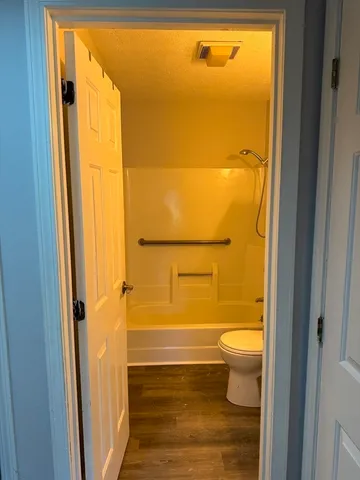 $2,200 | 53 Steeplechase Court, Unit 53, Haverhill, MA 01832