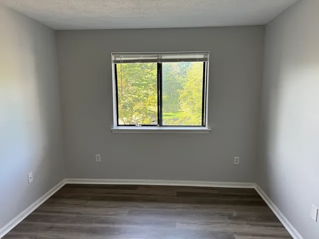 $2,200 | 53 Steeplechase Court, Unit 53, Haverhill, MA 01832