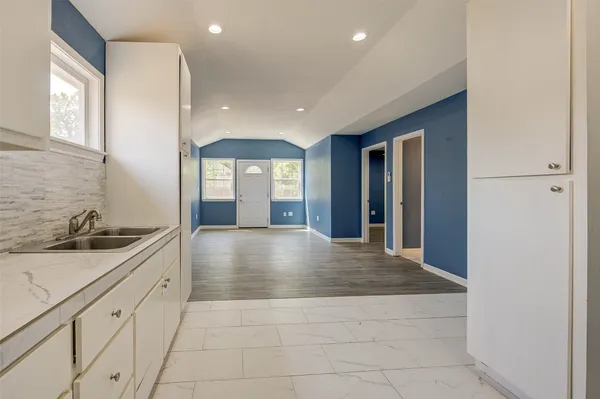 $1,199 | 8709 Knox Street, Unit B, Houston, TX 77088