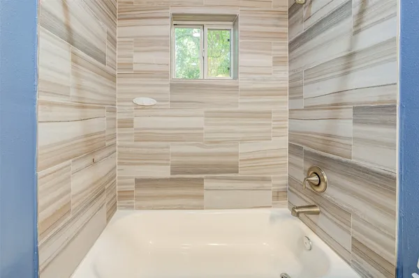 $1,199 | 8709 Knox Street, Unit B, Houston, TX 77088