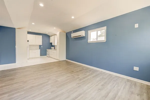 $1,199 | 8709 Knox Street, Unit B, Houston, TX 77088