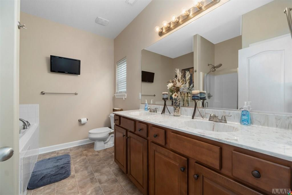 458 Cooper Garrett Road Moyock, NC 27958 - Photo 10 of 23 Master Bath
