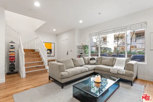 $6,100 | 6020 South Seabluff Drive, Unit 131, Playa Vista, CA 90094