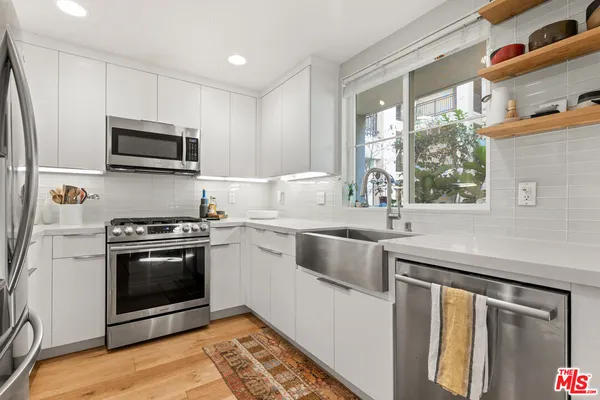 $6,100 | 6020 South Seabluff Drive, Unit 131, Playa Vista, CA 90094