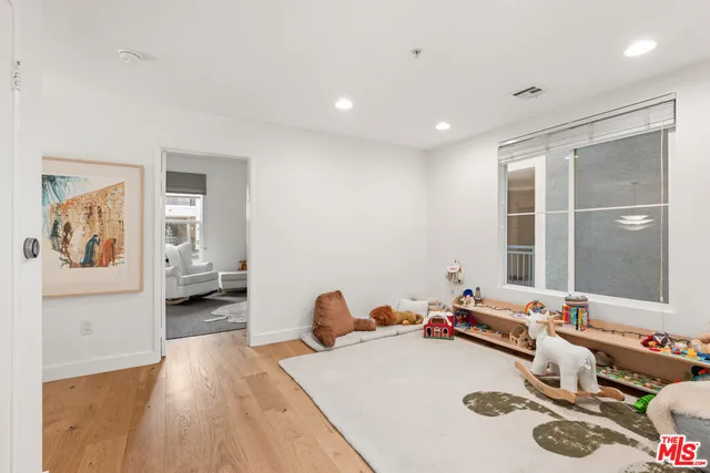 $6,100 | 6020 South Seabluff Drive, Unit 131, Playa Vista, CA 90094