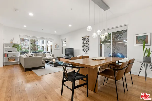 $6,100 | 6020 South Seabluff Drive, Unit 131, Playa Vista, CA 90094