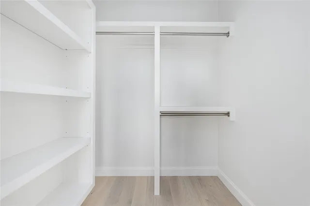 $1,949,000 | 4 Lookout Lane, Unit 1, Portsmouth, RI 02871