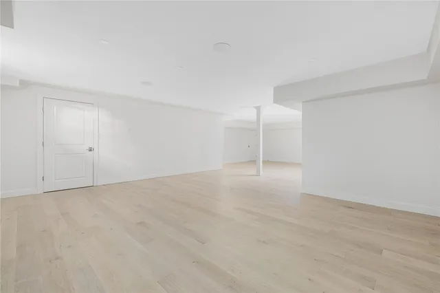 $1,949,000 | 4 Lookout Lane, Unit 1, Portsmouth, RI 02871