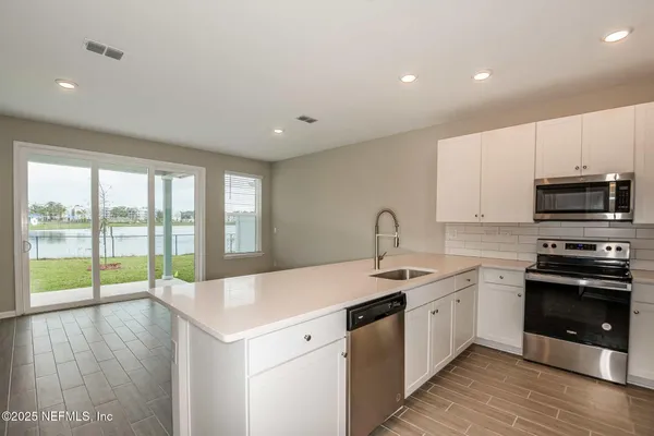 $2,190 | 10654 Towns Way, Unit CLEMENTINE, Jacksonville, FL 32258