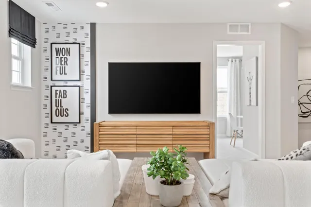 $569,990 | 19361 Everfield Avenue, Farmington, MN 55024