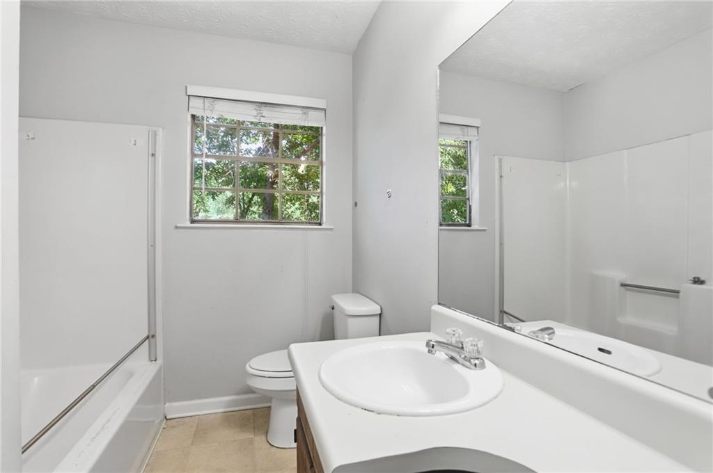 3848 Valley Brook Road Snellville, GA 30039 - Photo 33 of 47