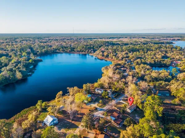 $248,000 | 43740 Sunset Drive, Paisley, FL 32767