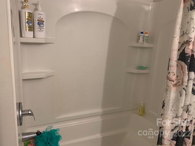 5320 Nevin Road Charlotte, NC 28269 - Photo 16 of 21 Gallery Image 16