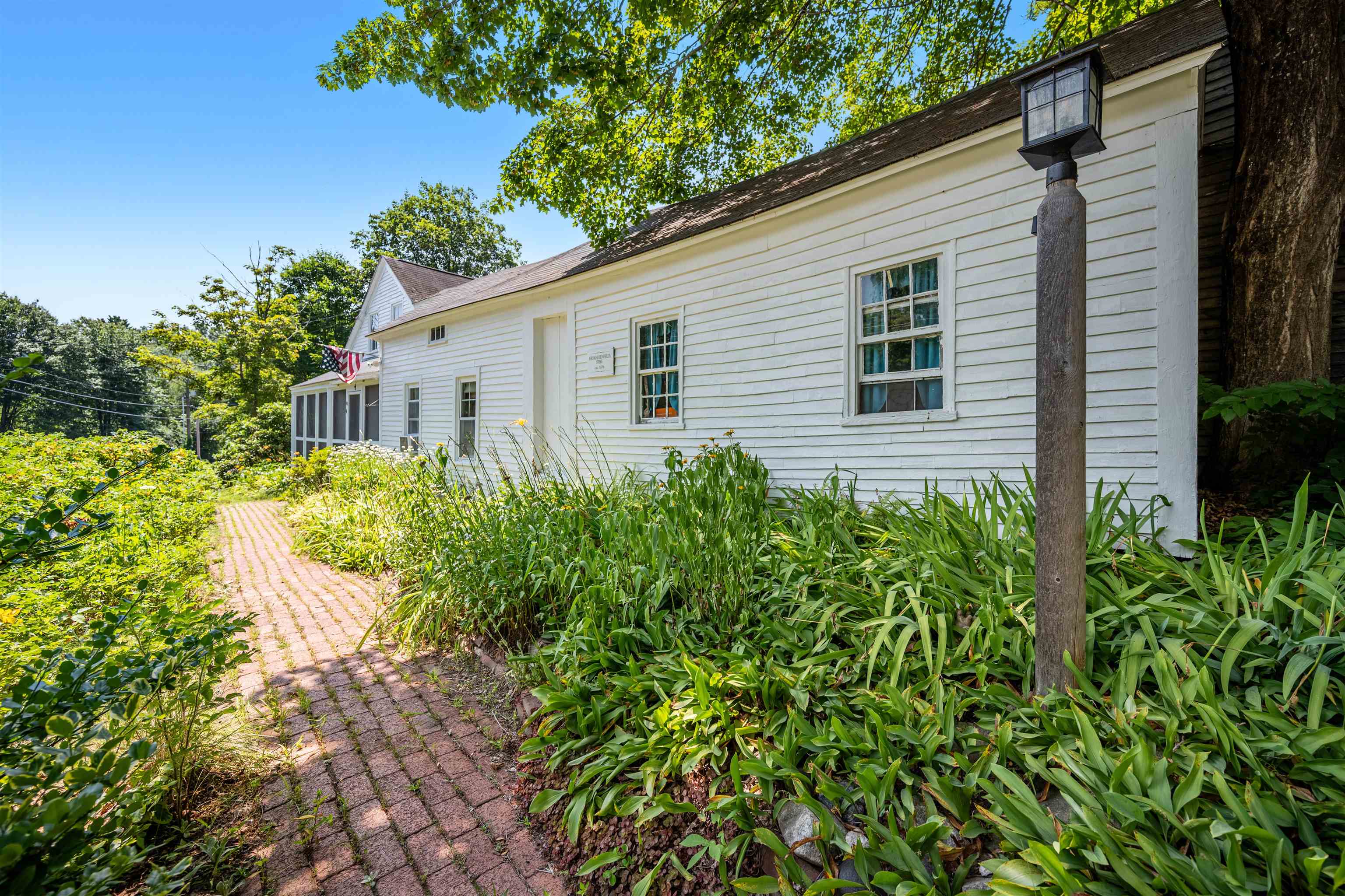 41 Scribner Road Fremont, NH 03044 - Photo 1 of 55