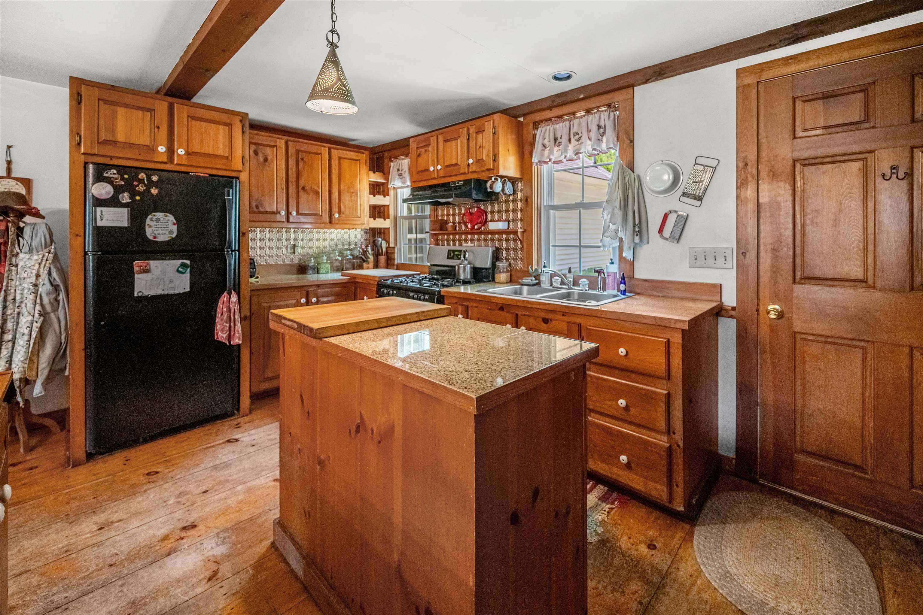 41 Scribner Road Fremont, NH 03044 - Photo 9 of 55