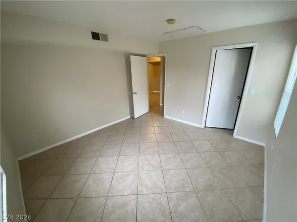 $1,150 | 2300 East Silverado Ranch Boulevard, Unit 2032, Las Vegas, NV 89123