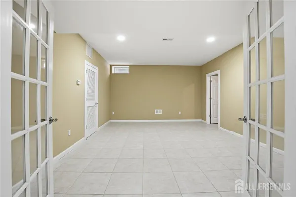 $4,500 | 86 Davinci Drive, Monmouth Junction, NJ 08852