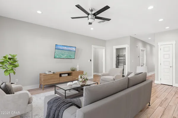 $525,000 | 6222 Pinetree Avenue, Panama City, FL 32408