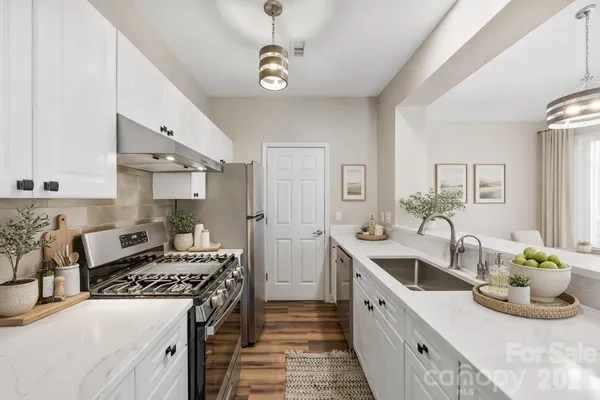 $425,000 | 706 Northeast Drive, Davidson, NC 28036