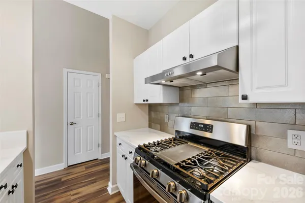 $425,000 | 706 Northeast Drive, Davidson, NC 28036