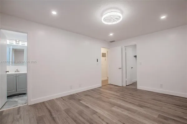 $245,000 | 300 South Luna Court, Unit 2, Hollywood, FL 33021