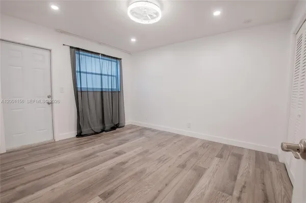 $245,000 | 300 South Luna Court, Unit 2, Hollywood, FL 33021