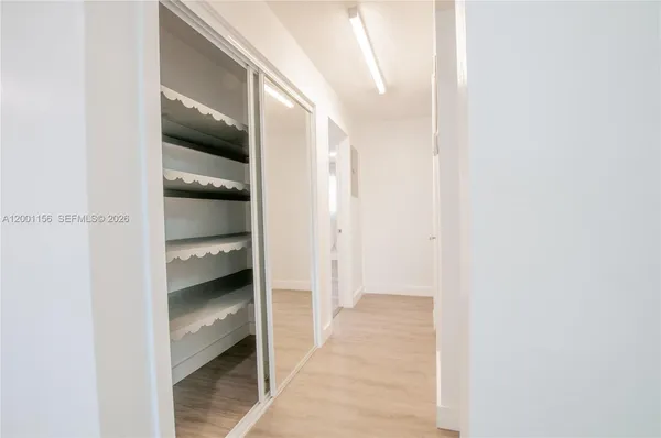 $245,000 | 300 South Luna Court, Unit 2, Hollywood, FL 33021