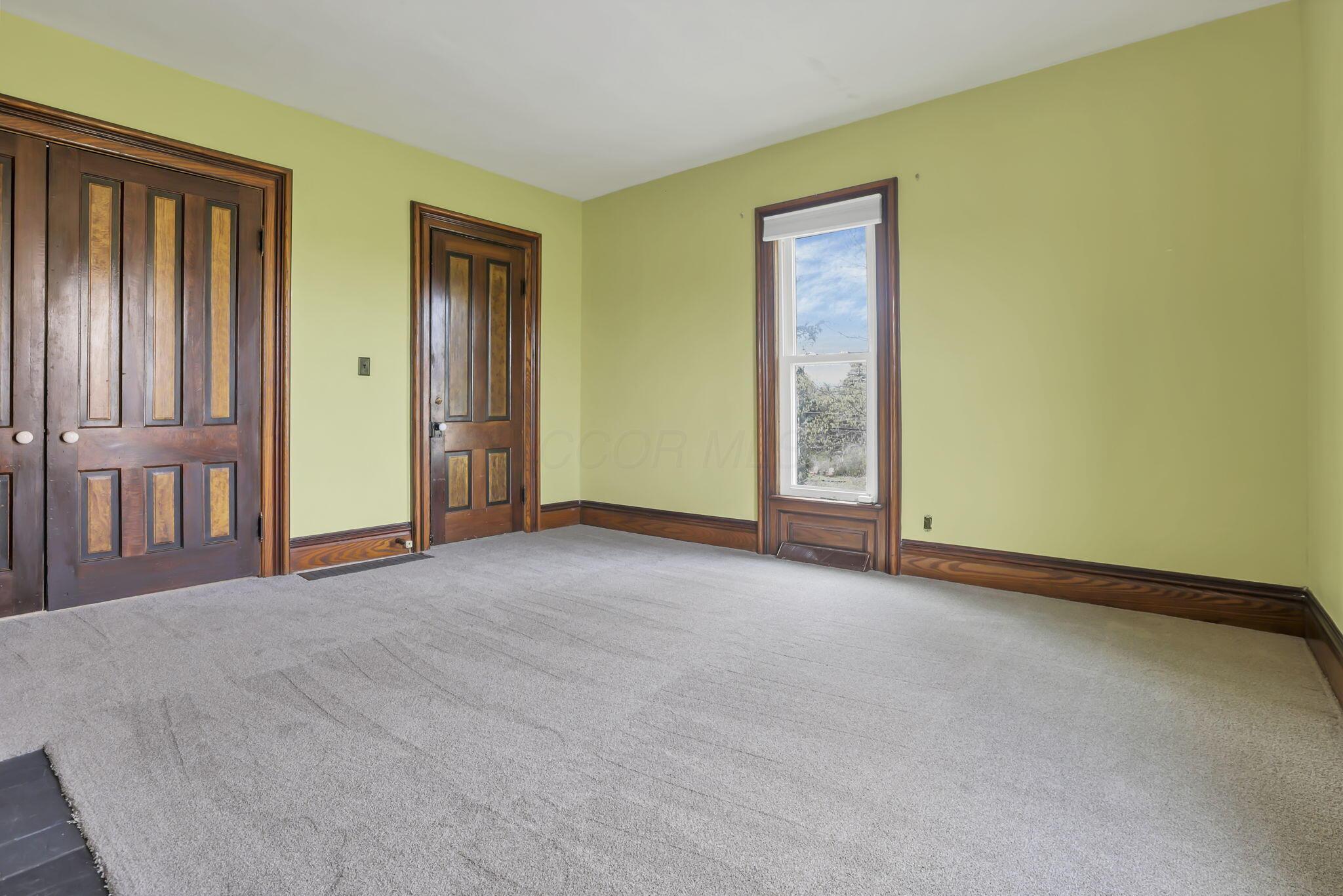 799 James Road Granville, OH 43023 - Photo 18 of 106