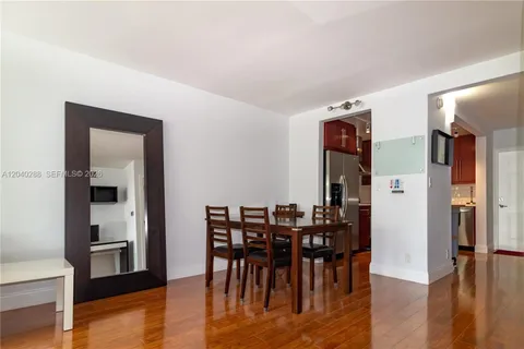 $309,000 | 611 Northeast 14th Avenue, Unit 206, Fort Lauderdale, FL 33304