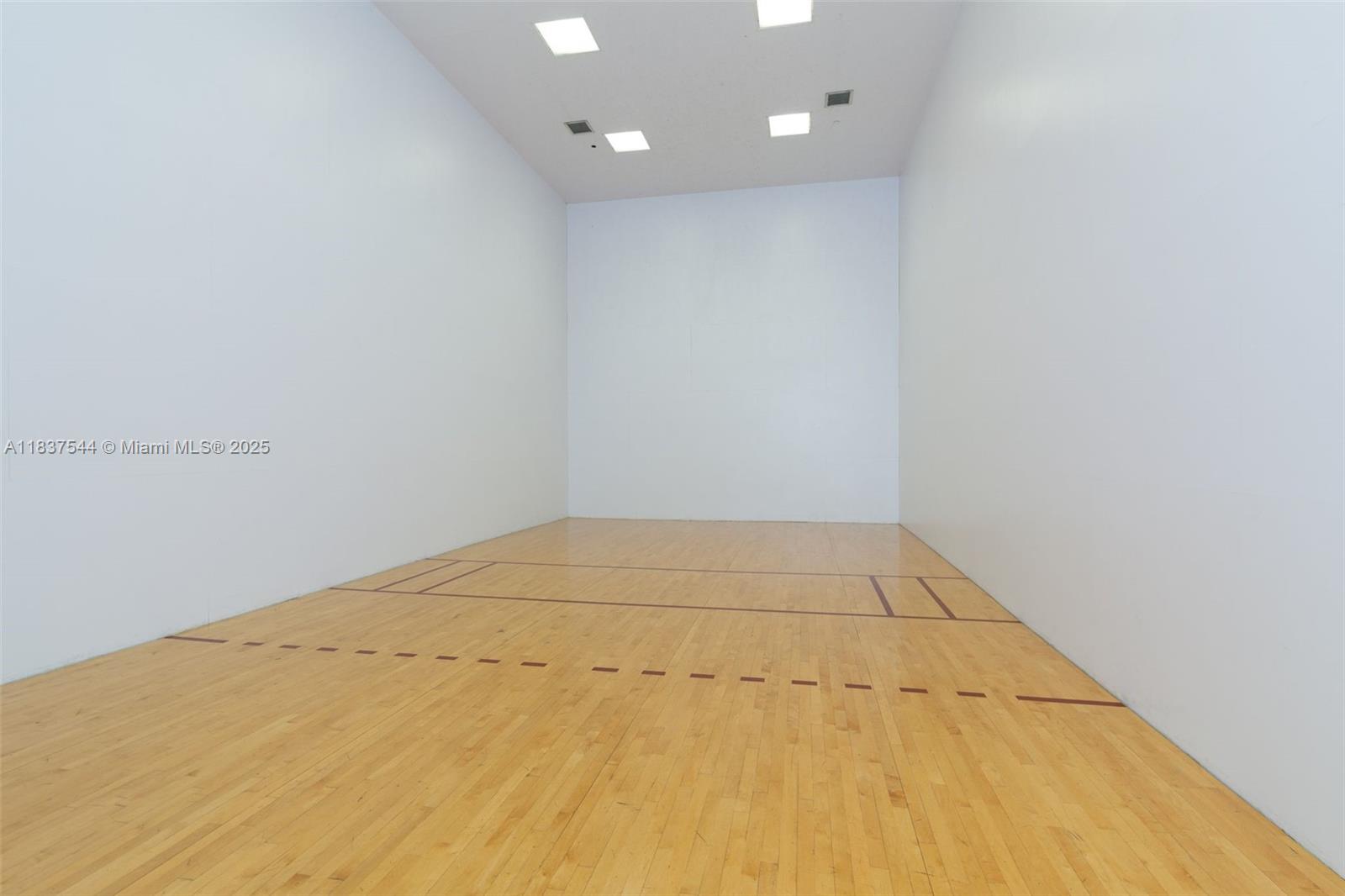 701 Brickell Key Boulevard, Unit 2011 Miami, FL 33131 - Photo 21 of 24 a view of empty room