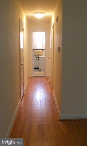 11828 Rocking Horse Road Rockville, MD 20852 - Photo 15 of 30 Exterior (General)