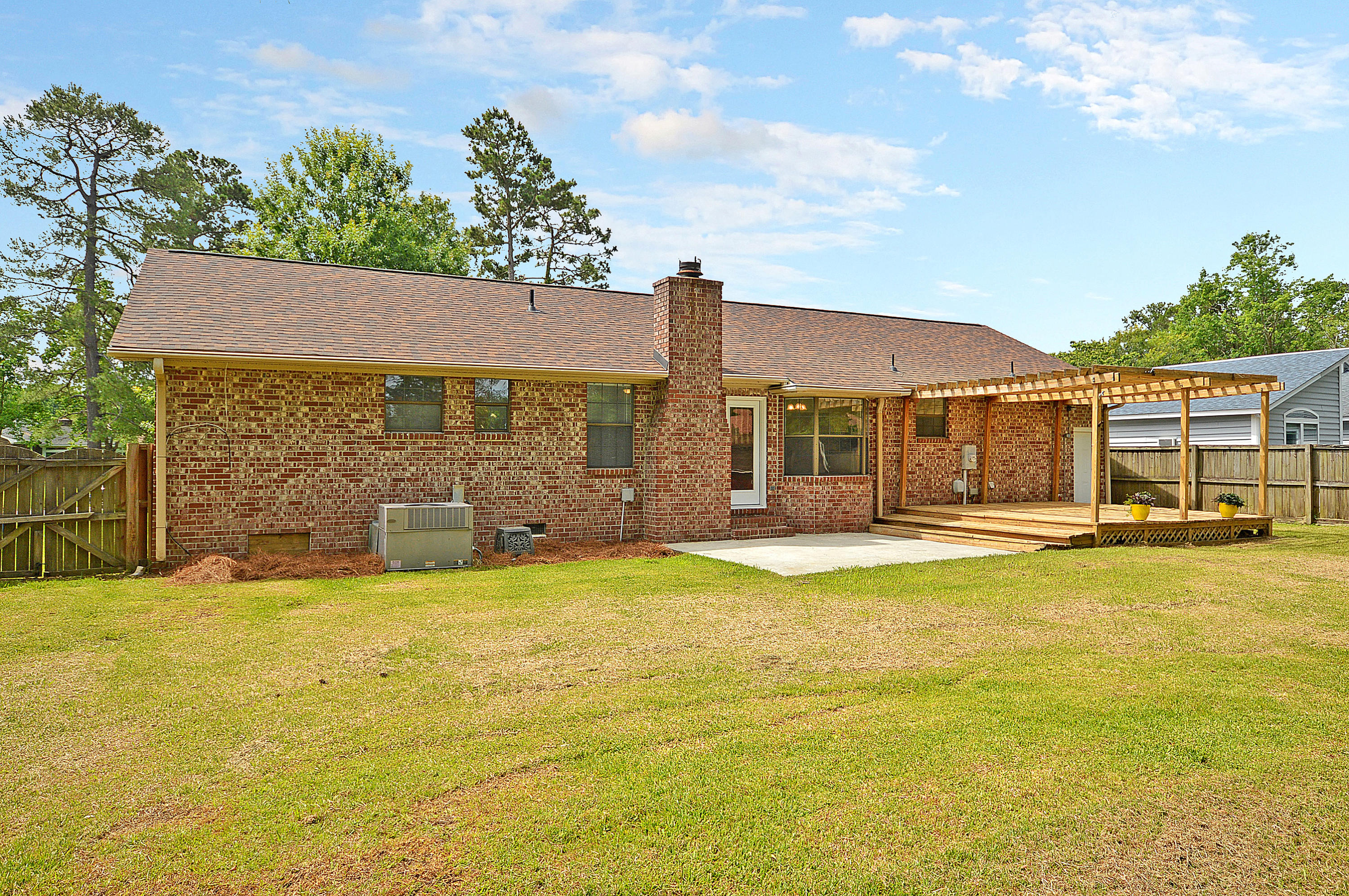 237 Foxborough Road Goose Creek, SC 29445 - Photo 30 of 32 Rear view