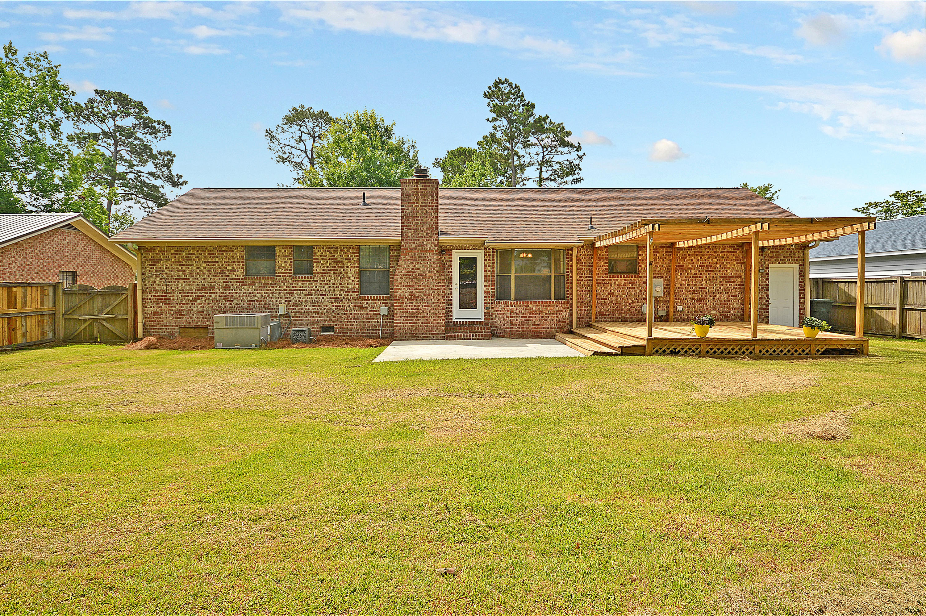 237 Foxborough Road Goose Creek, SC 29445 - Photo 31 of 32 Back yard