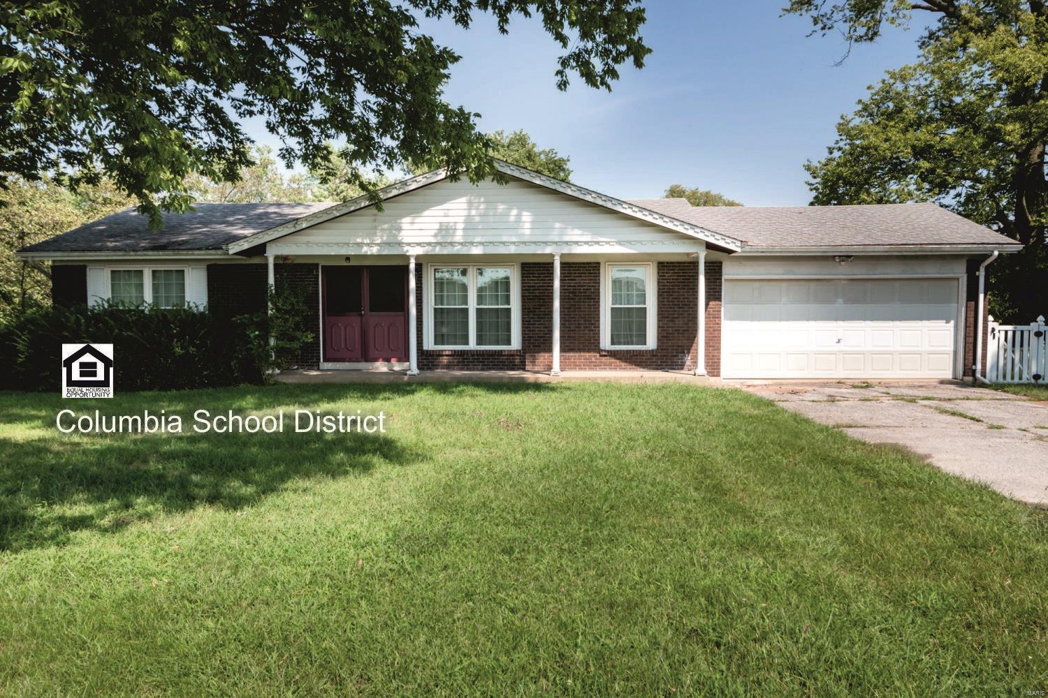 7058 Triple Lakes Road Millstadt, IL 62260 - Photo 1 of 34 Gallery Image 1