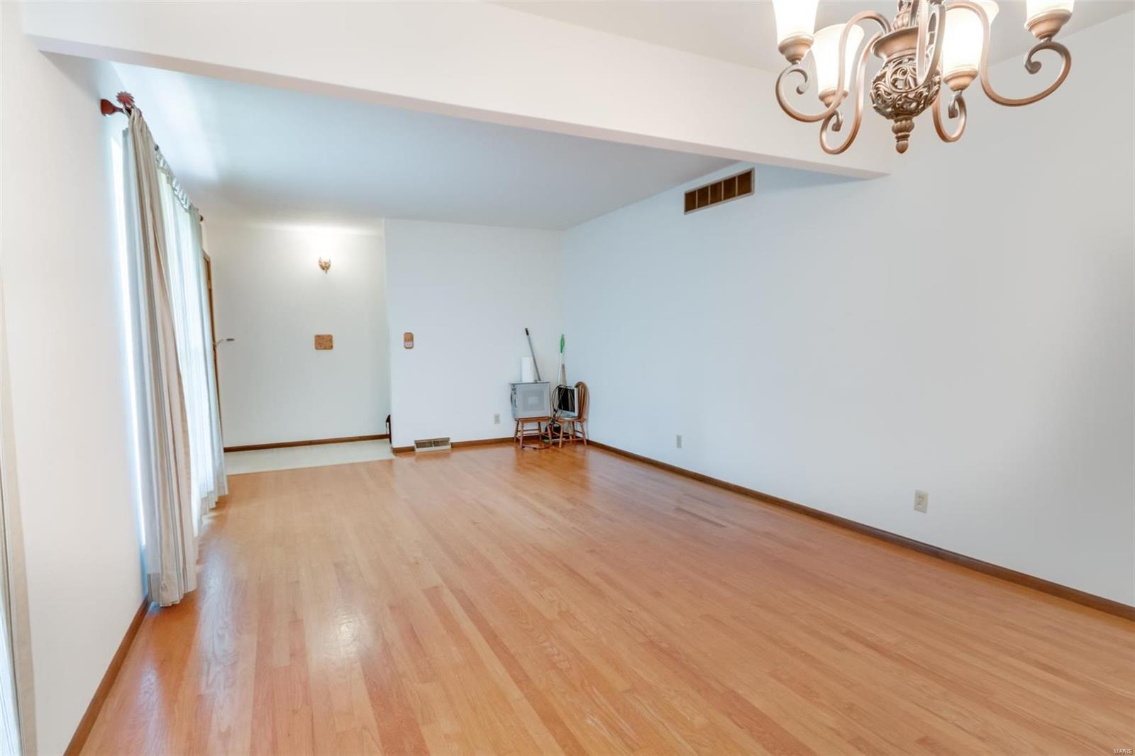 7058 Triple Lakes Road Millstadt, IL 62260 - Photo 3 of 34 Gallery Image 3