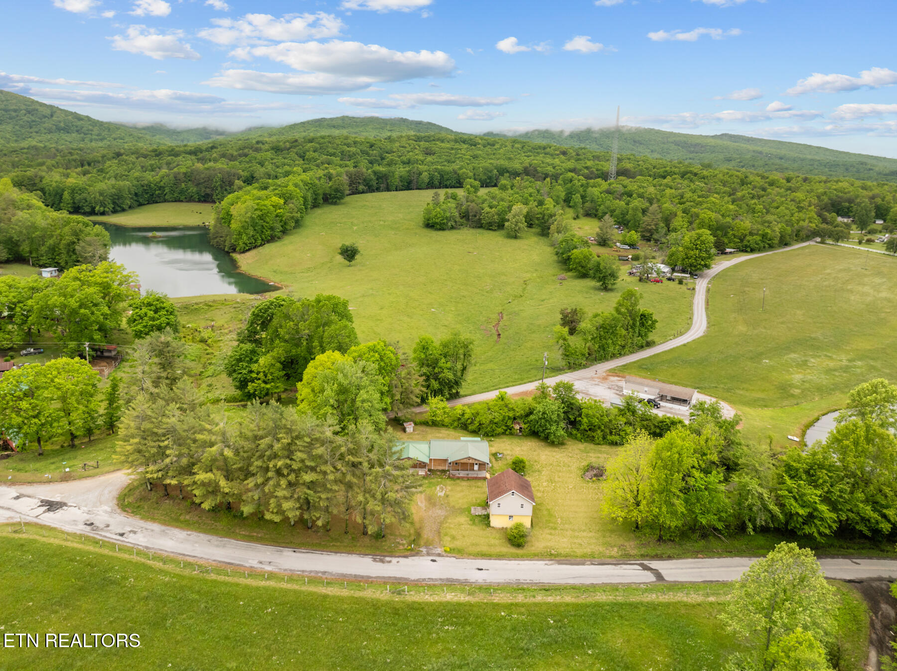 8466 Shut In Gap Road Spring City, TN 37381 - Photo 38 of 43 DJI_20260506095444_0316_D