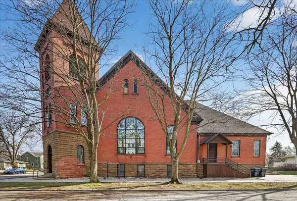 $249,900 | 101 West Church Street, Evansville, WI 53536