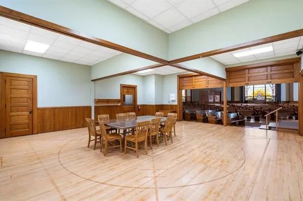 $249,900 | 101 West Church Street, Evansville, WI 53536