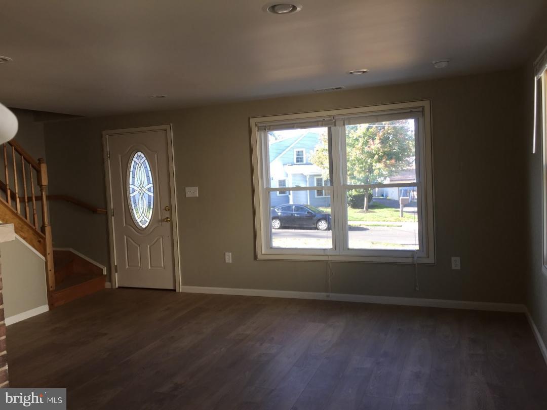 1369 Rothley Avenue Abington, PA 19001 - Photo 3 of 19 Gallery Image 3