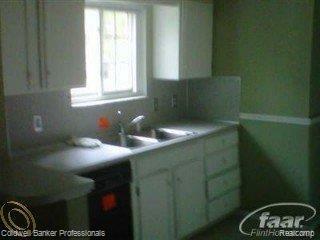 15170 Eddy Lake Road Fenton, MI 48430 - Photo 7 of 8 Kitchen