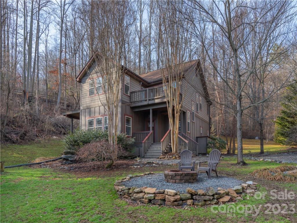 175 Red Oak Road Marshall, NC 28753 - Photo 29 of 34 a front view of a house with a yard