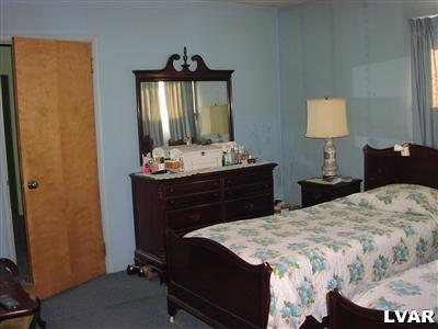 1454 Kelchner Road Bethlehem, PA 18018 - Photo 13 of 15 MASTER BEDROOM